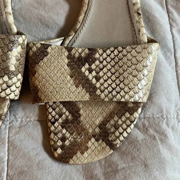 Zara Women’s Flat Python Sandals / Flats 38 - Picture 2 of 4